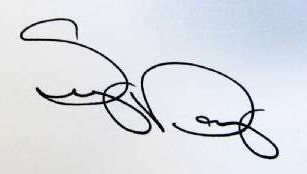 Sylvia  Day signature